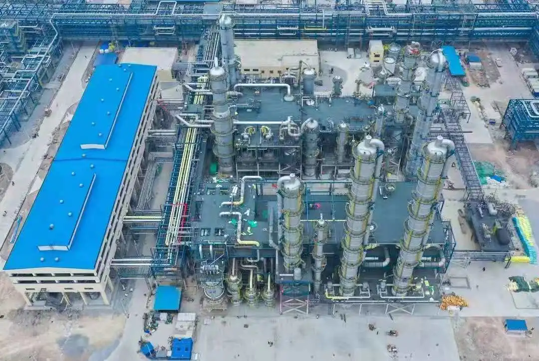 東華科技總承包廣西華誼乙二醇裝置產(chǎn)出合格產(chǎn)品