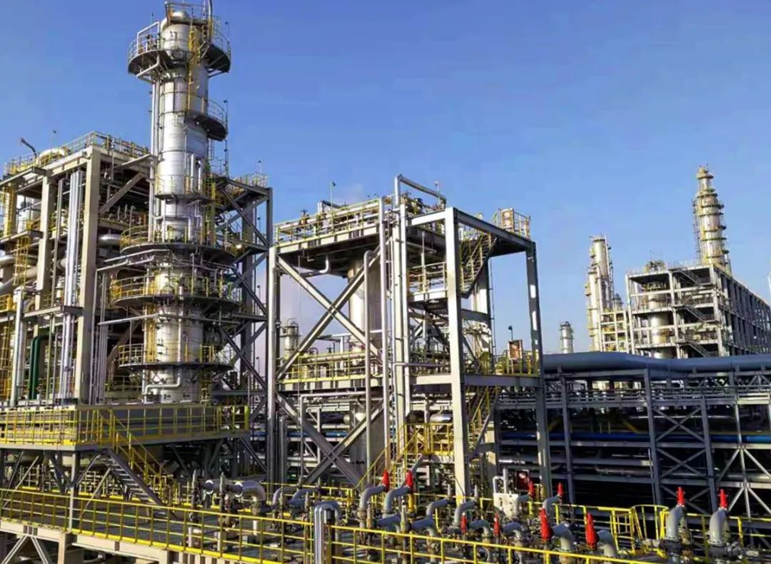 寰球上海公司承建大型苯酚/丙酮裝置順利開車