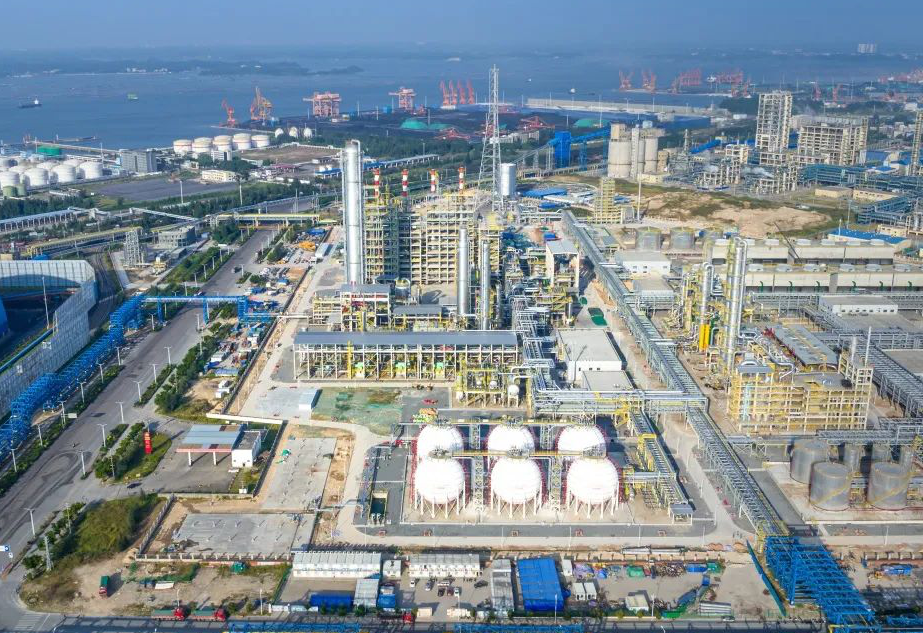 廣西華誼丙烷脫氫項目順利中交