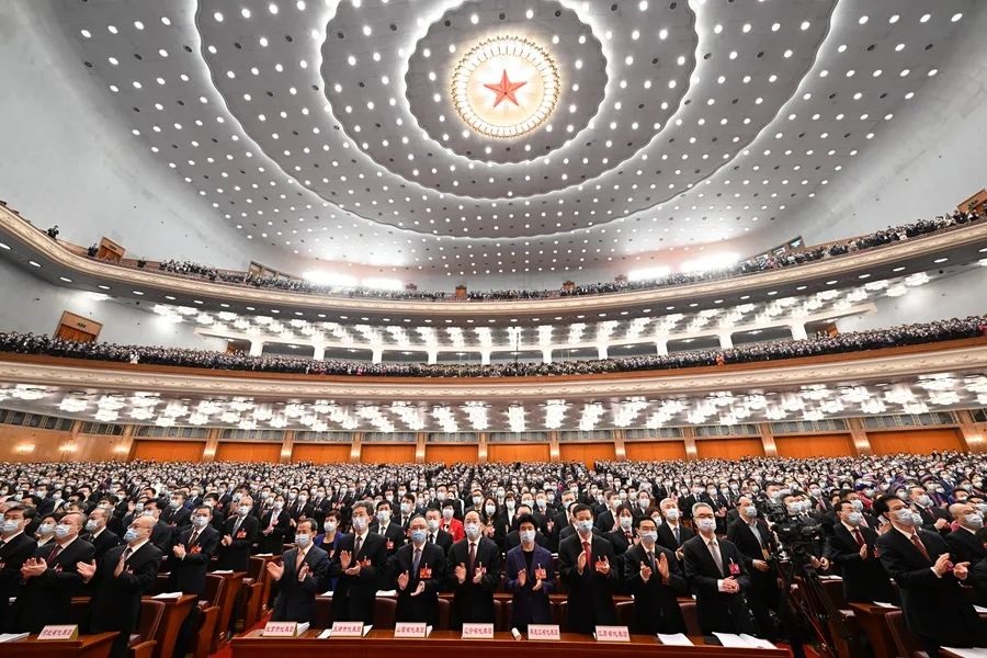 政府工作報告極簡版來了！