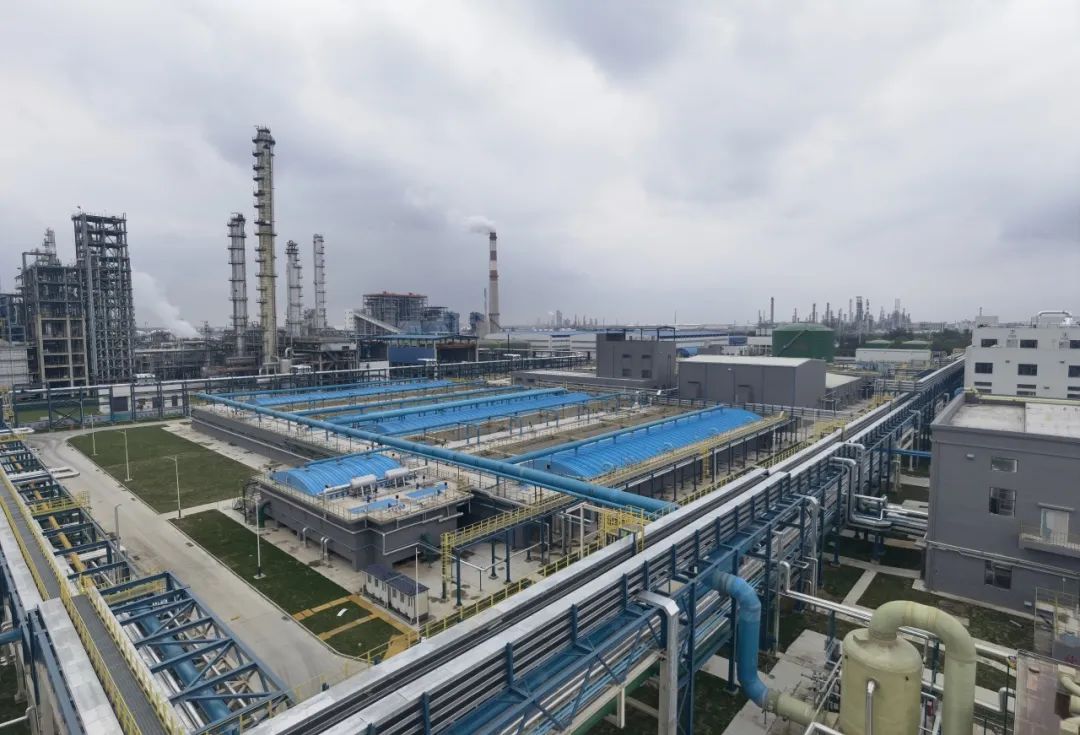 華東院建設石化行業“資源型”污水處理工程