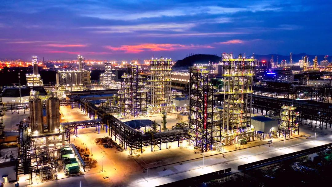 中石化寧波公司承建大榭石化聚丙烯裝置建成轉入生產準備階段