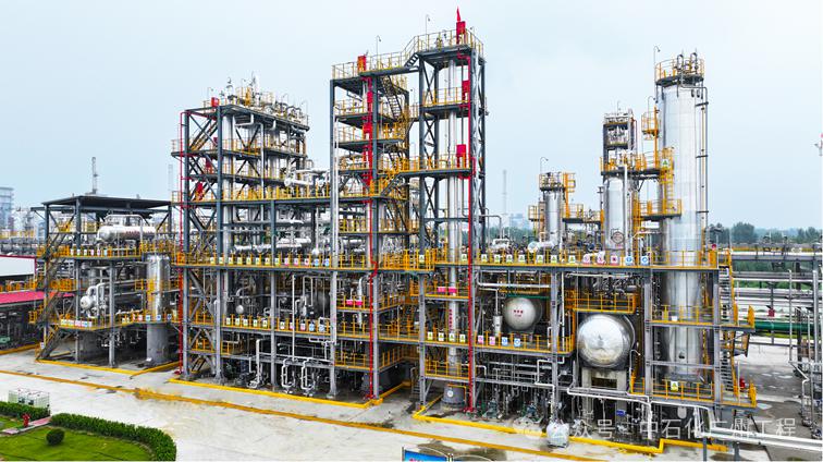 國內首套自主研發氨基醇裝置全面投產