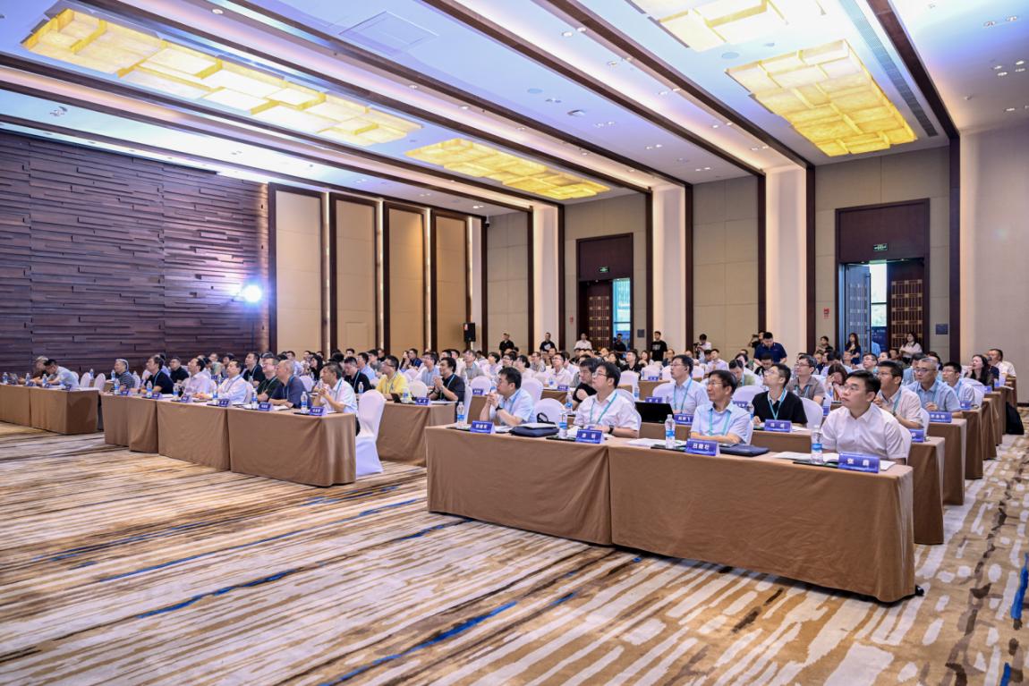 “數智賦能 電啟新程”中國石油和化工勘察設計協會電氣設計專業委員會2025年年中工作會議成功召開